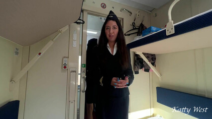 Люблю РЖД дороги – проводница сама предложила потрахаться