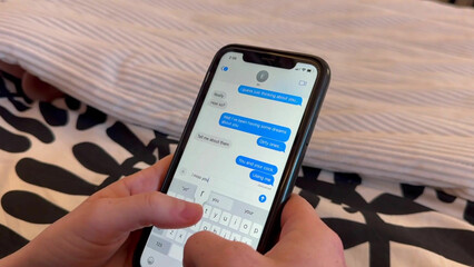 Бывшая девушка пришла ко мне в гости, чтобы потрахаться